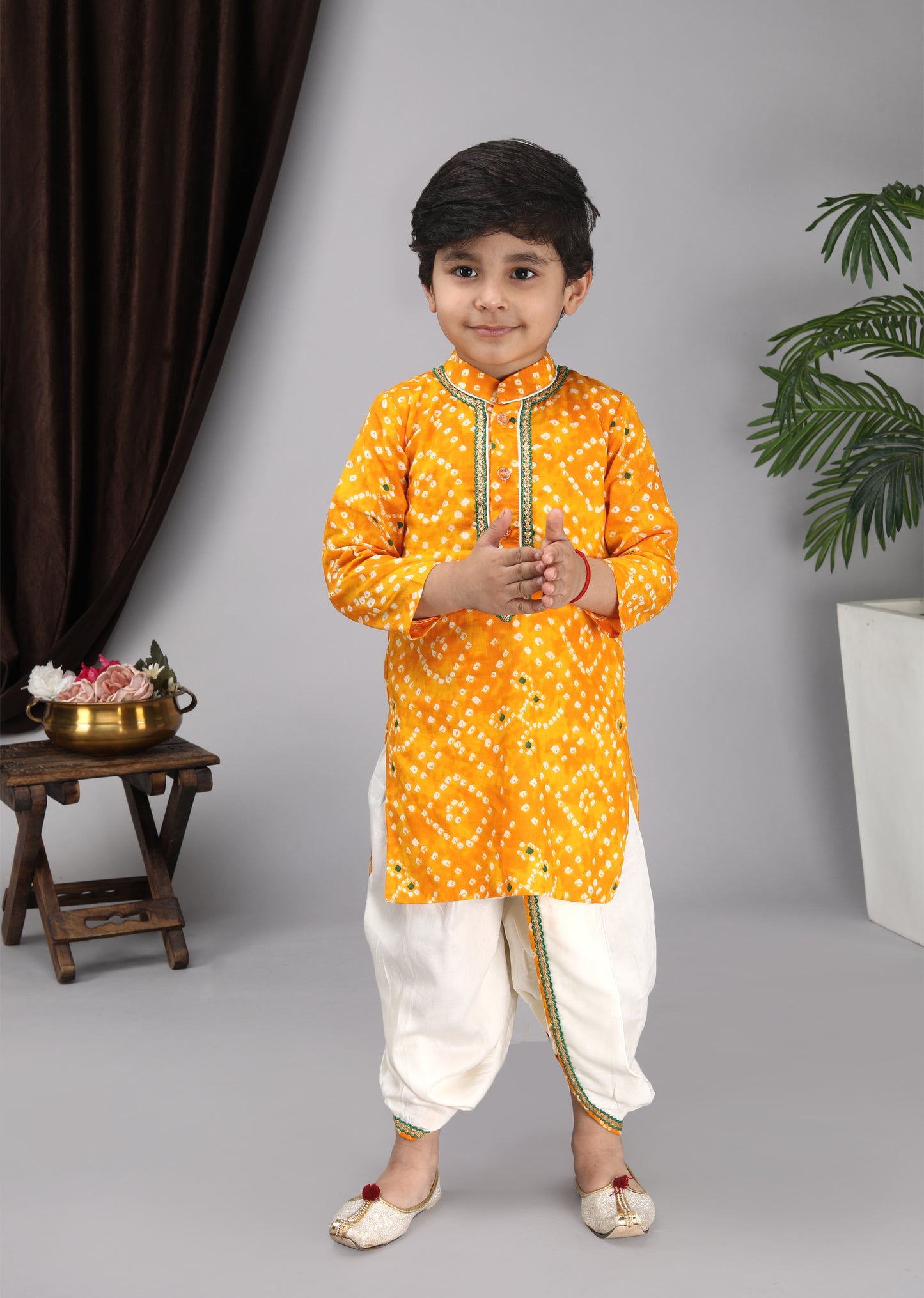 Yellow Printed Kurta Off White Krishna Dhoti