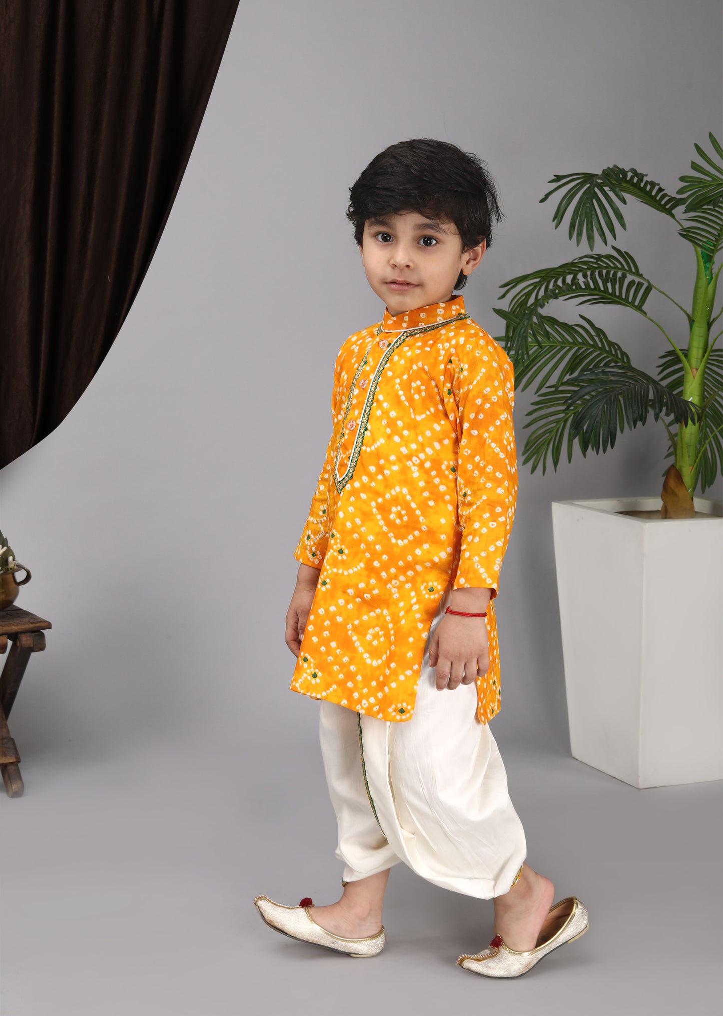 Yellow Printed Kurta Off White Krishna Dhoti