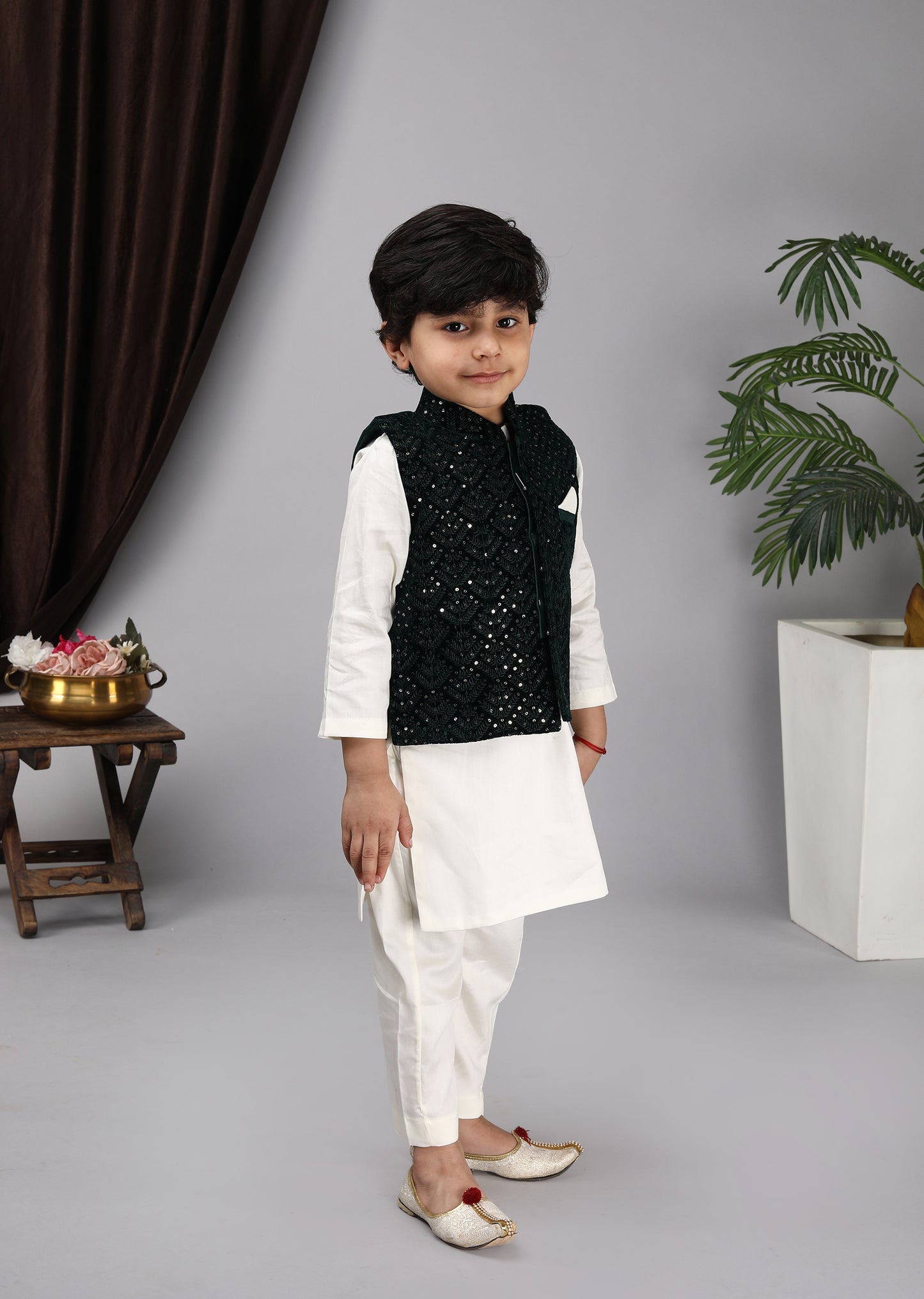 Off White Kurta And Chudidar Green Embroidery Nehru Jacket