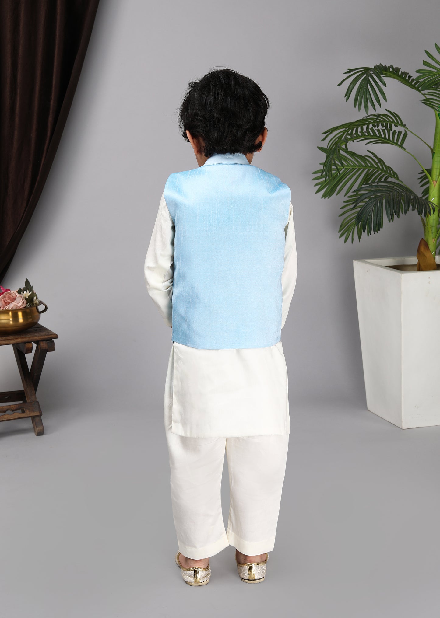 Off White Kurta And Chudidar Sky Blue Nehru Jacket