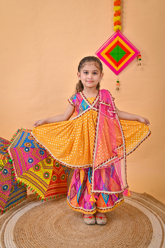 Multicolour Kurti Sarara