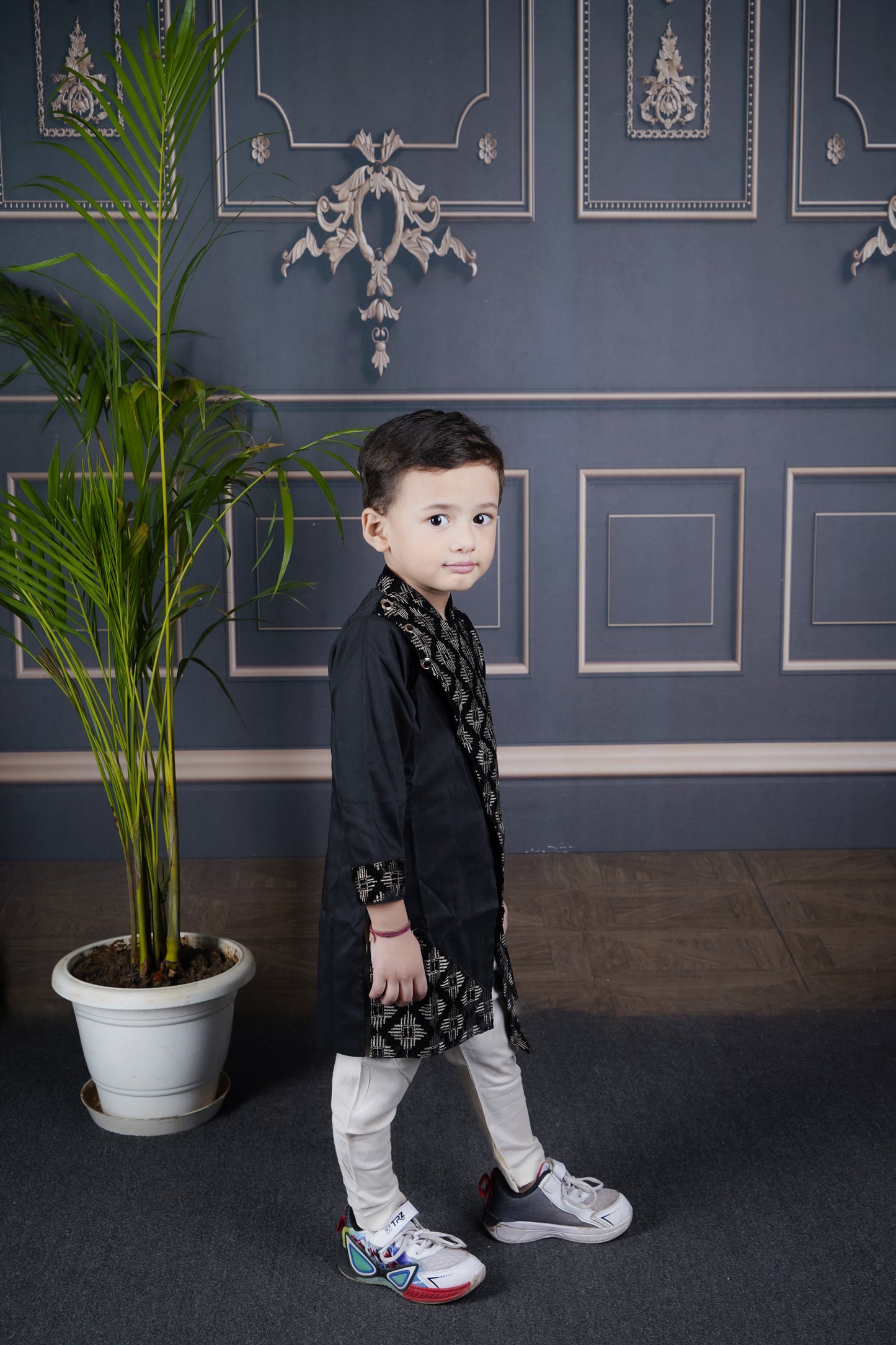 Black embroidery Kurta White Pant