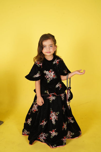 Black embroidery Choli Lengha with match bags